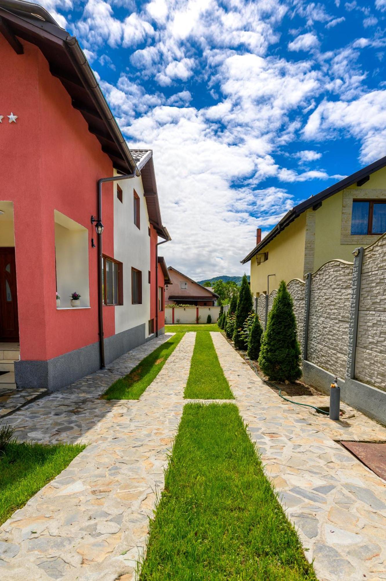 Hotel Casa Alex Călimăneşti Extérieur photo