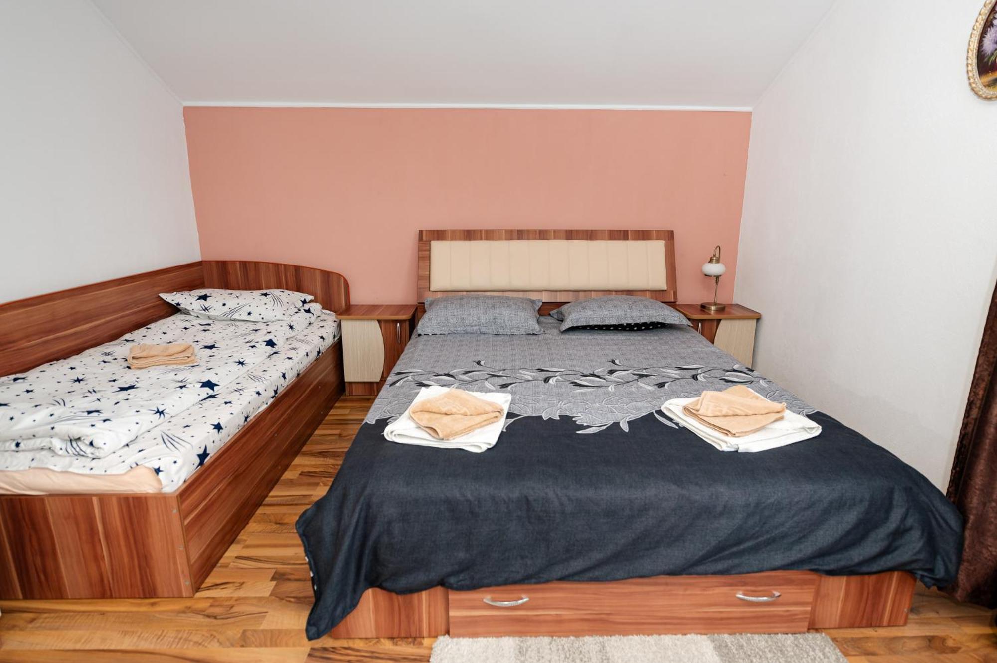 Hotel Casa Alex Călimăneşti Extérieur photo