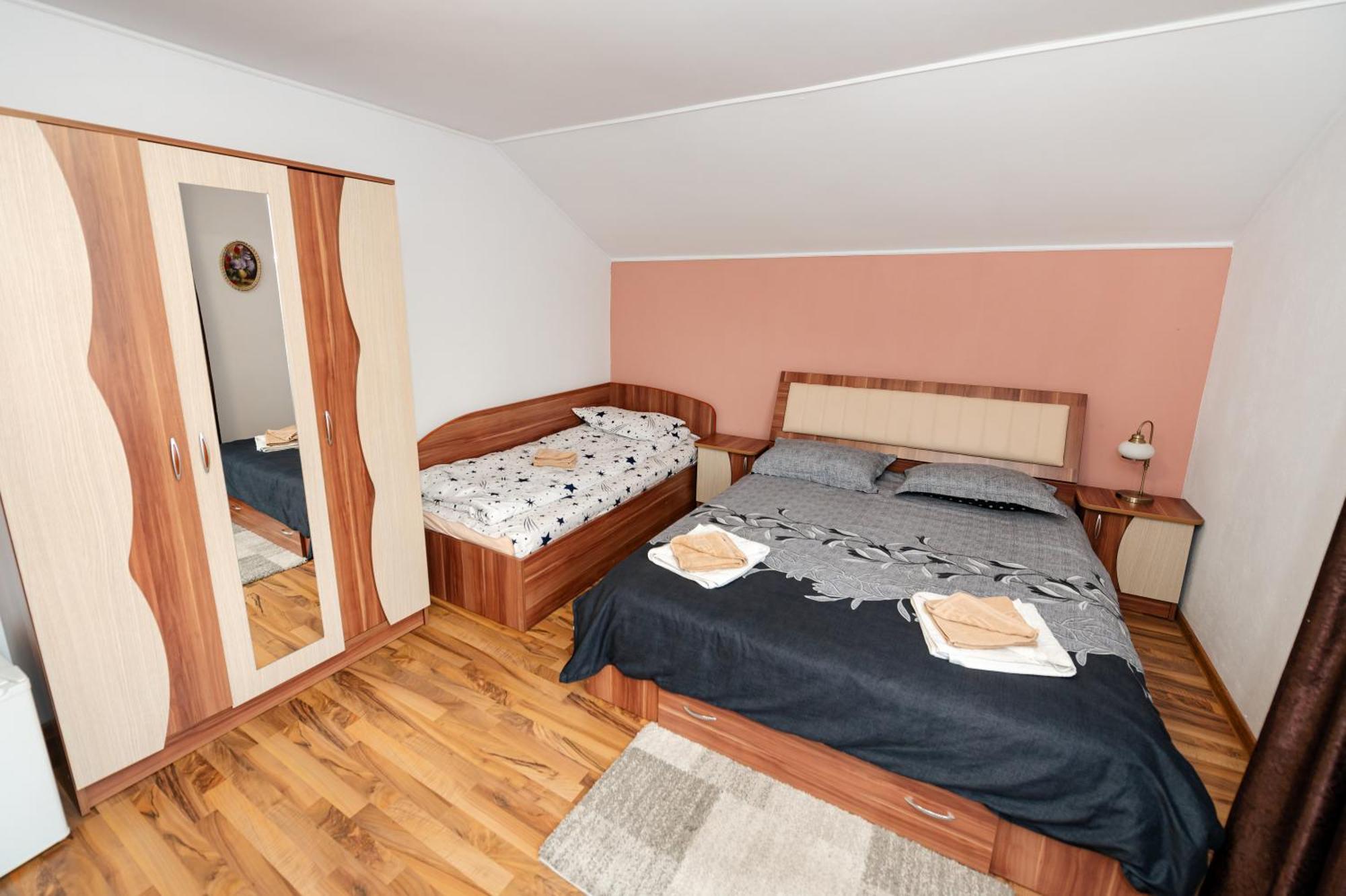 Hotel Casa Alex Călimăneşti Extérieur photo